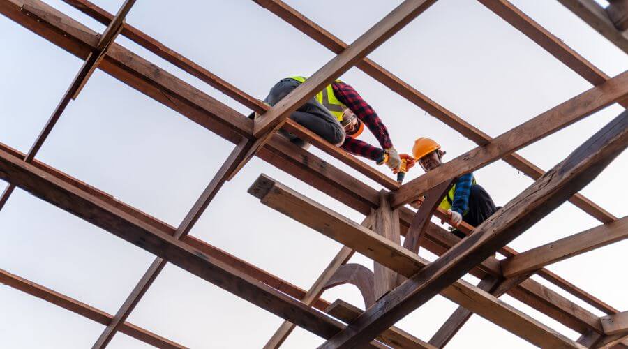 Expert Emergency Roof Repairs services in Hawkeye, IA